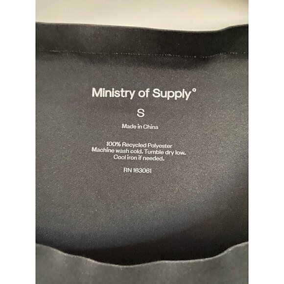 Ministry of Supply Luxe Touch Tank Size Small black polyester antimicrobial - Picture 4 of 6